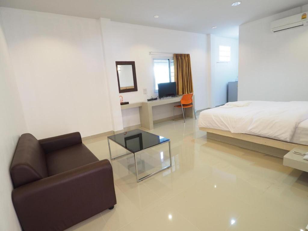 The Phant Hotel Сурин Экстерьер фото