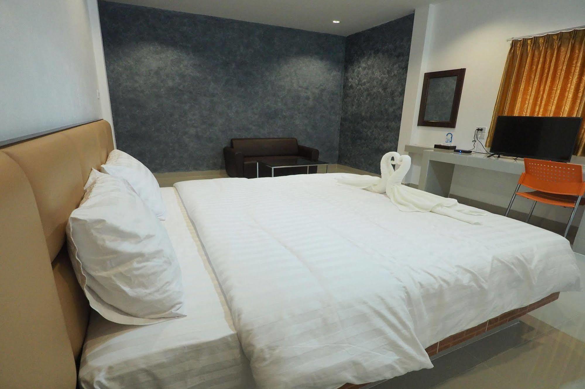 The Phant Hotel Сурин Экстерьер фото